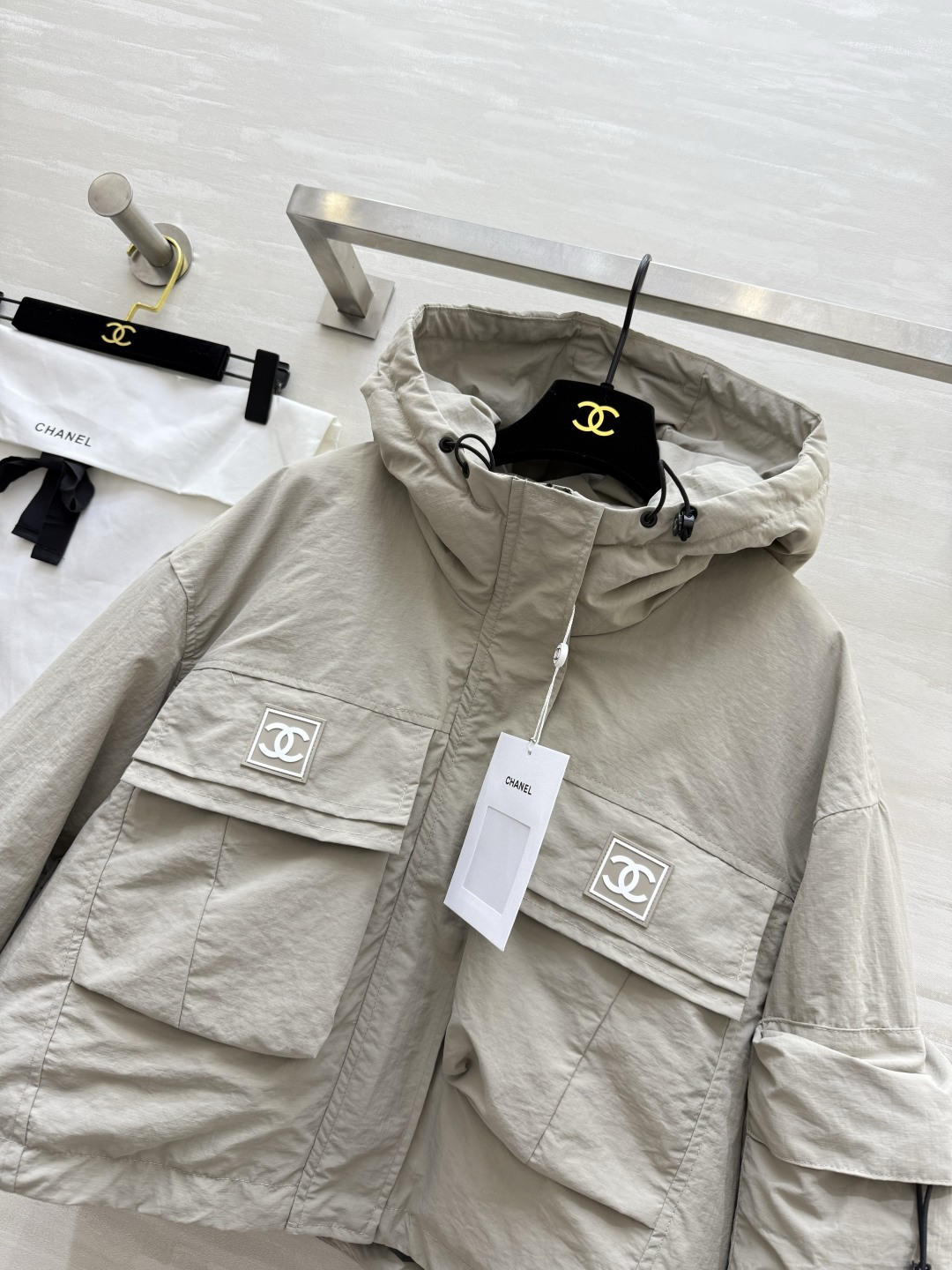 #Chane♡秋冬新款 中古系列 连帽短款夹克羽绒棉服 高品质定制 现货首发size：36/38/40（36码肩宽：54