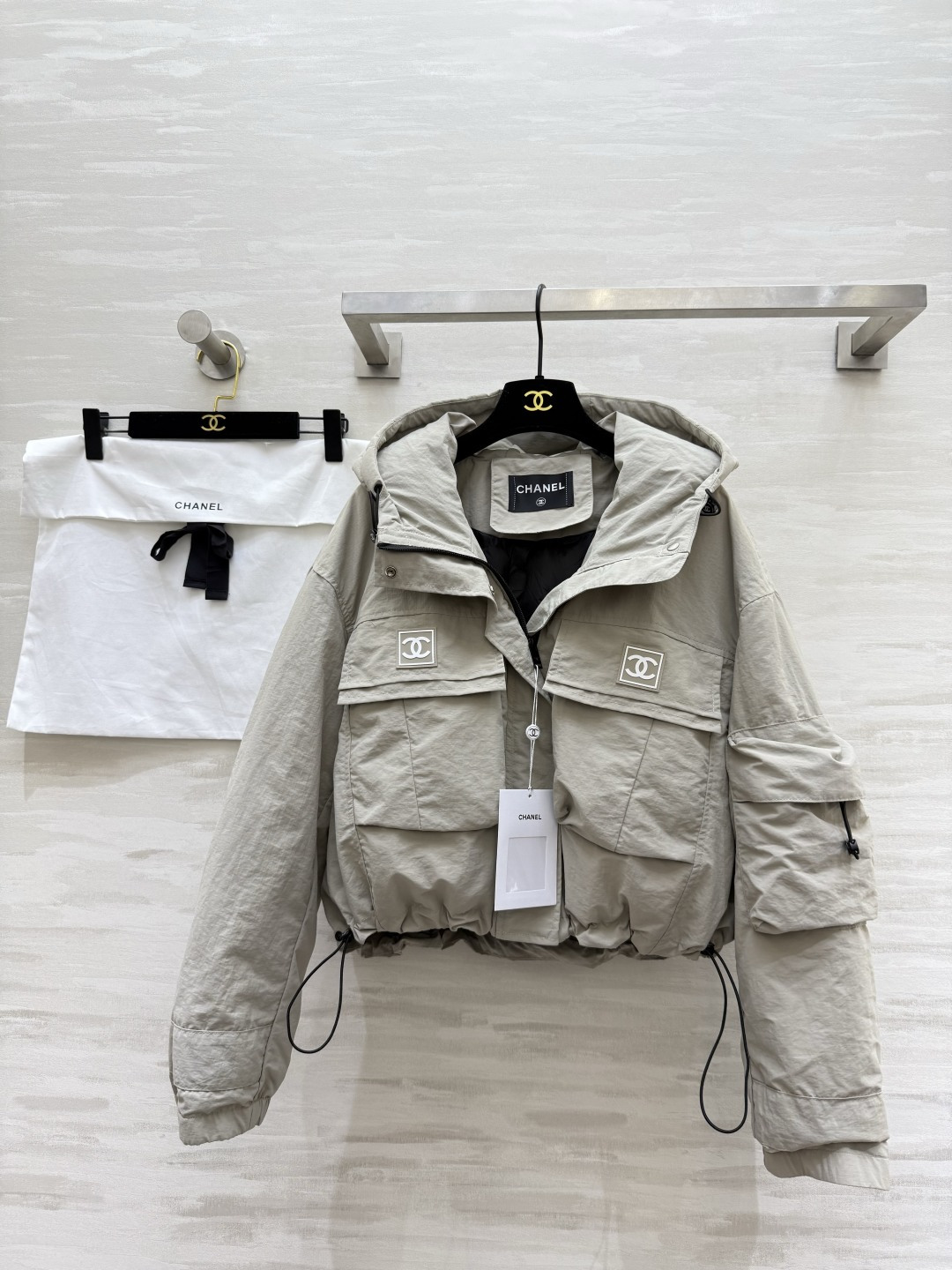 #Chane♡秋冬新款 中古系列 连帽短款夹克羽绒棉服 高品质定制 现货首发size：36/38/40（36码肩宽：54