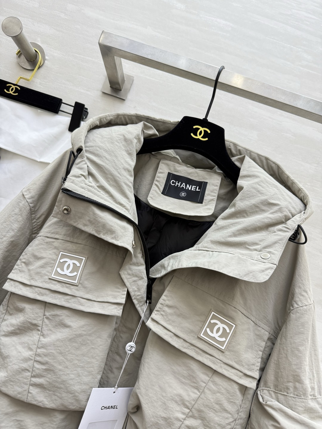 #Chane♡秋冬新款 中古系列 连帽短款夹克羽绒棉服 高品质定制 现货首发size：36/38/40（36码肩宽：54