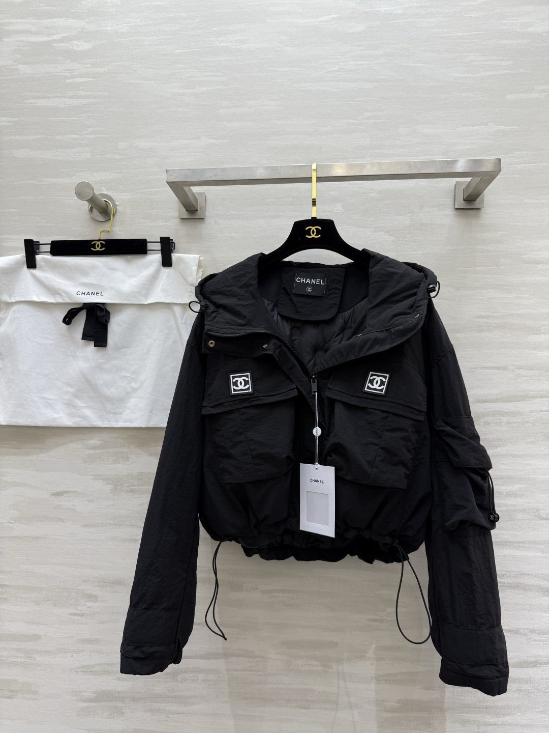#Chane♡秋冬新款 中古系列 连帽短款夹克羽绒棉服 高品质定制 现货首发size：36/38/40（36码肩宽：54