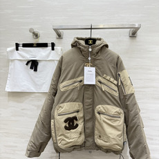#Chacha秋冬新款 中古系列 连帽设计感羽绒棉服外套 高品质定制 现货首发size:36/38/40(38码胸围:1 #Chacha秋冬新款 中古系列 连帽设计感羽绒棉服外套 高品质定制 现货首发size:36/38/40(38码胸围:1