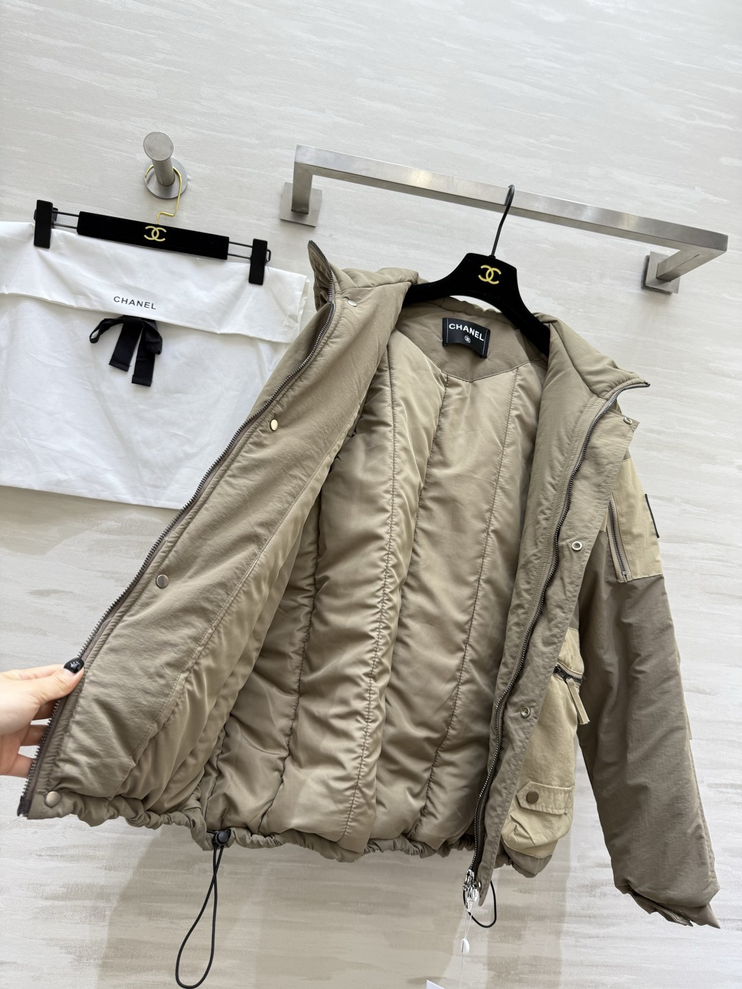 #Chacha秋冬新款 中古系列 连帽设计感羽绒棉服外套 高品质定制 现货首发size：36/38/40（38码胸围：1