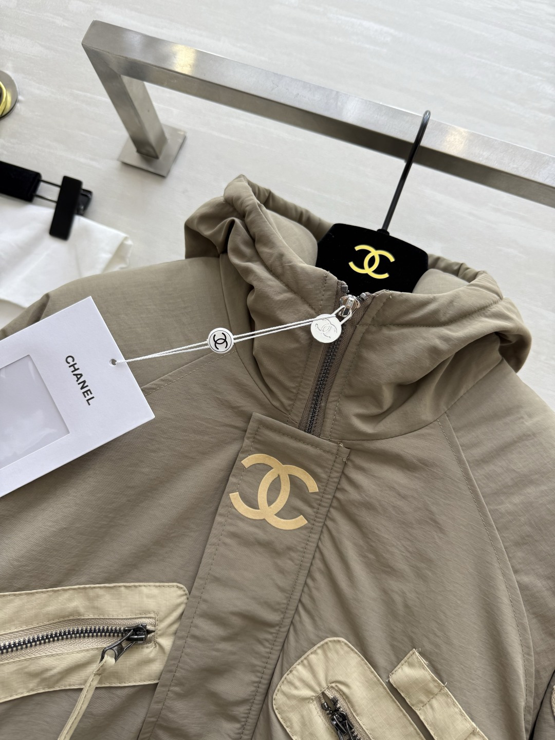 #Chacha秋冬新款 中古系列 连帽设计感羽绒棉服外套 高品质定制 现货首发size：36/38/40（38码胸围：1