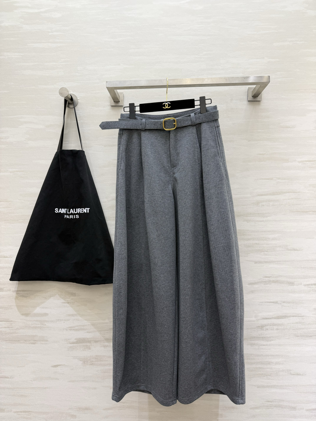 ysl²⁶垂感羊毛针织阔腿裤 金扣腰带|软糯亲肤 慵懒松弛感,显瘦百搭 size:S/M/L/XL(M码腰围:72,裤长 ysl²⁶垂感羊毛针织阔腿裤 金扣腰带|软糯亲肤 慵懒松弛感,显瘦百搭 size:S/M/L/XL(M码腰围:72,裤长