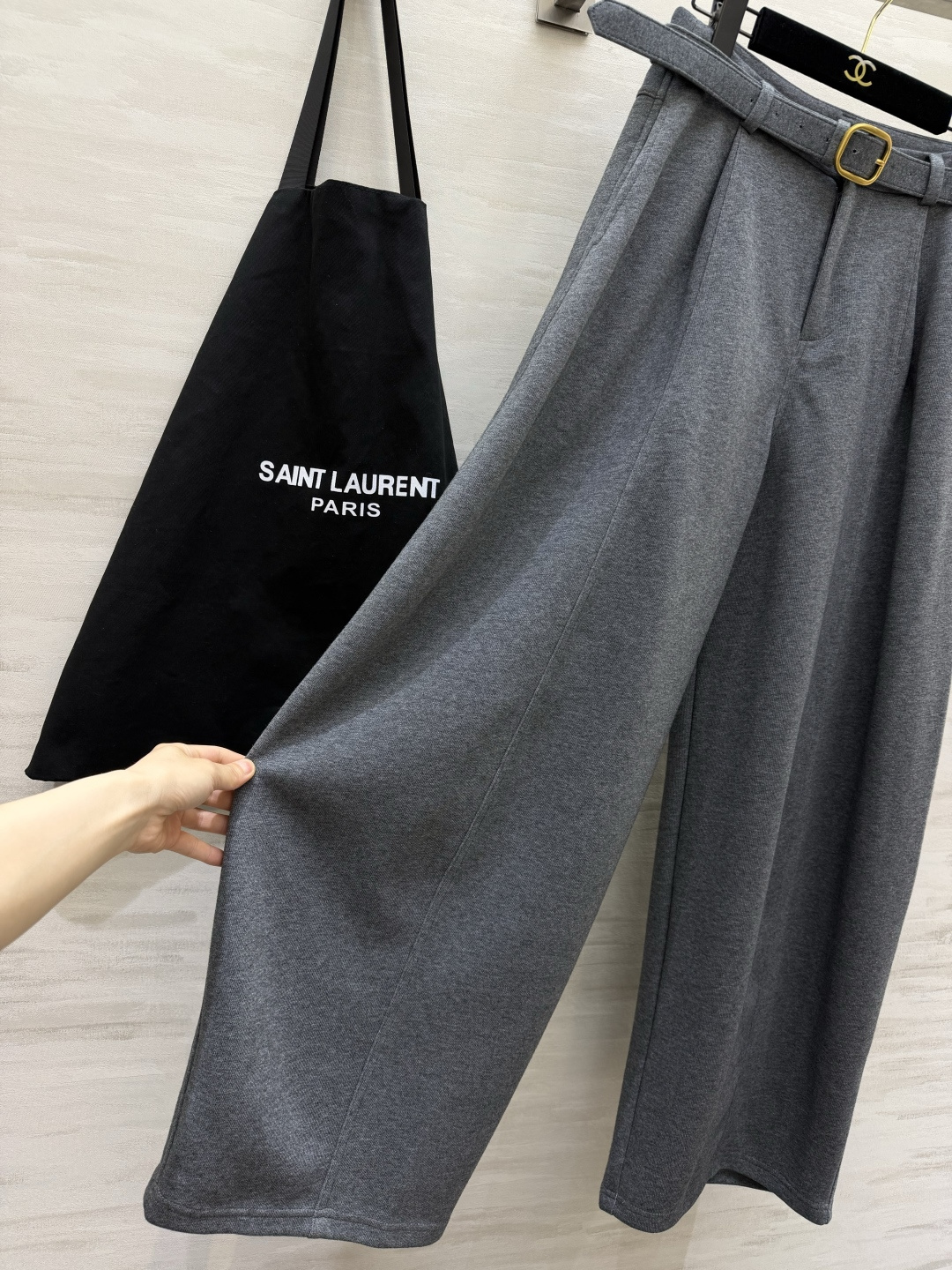 ysl²⁶垂感羊毛针织阔腿裤 金扣腰带｜软糯亲肤 慵懒松弛感，显瘦百搭 size：S/M/L/XL（M码腰围：72，裤长