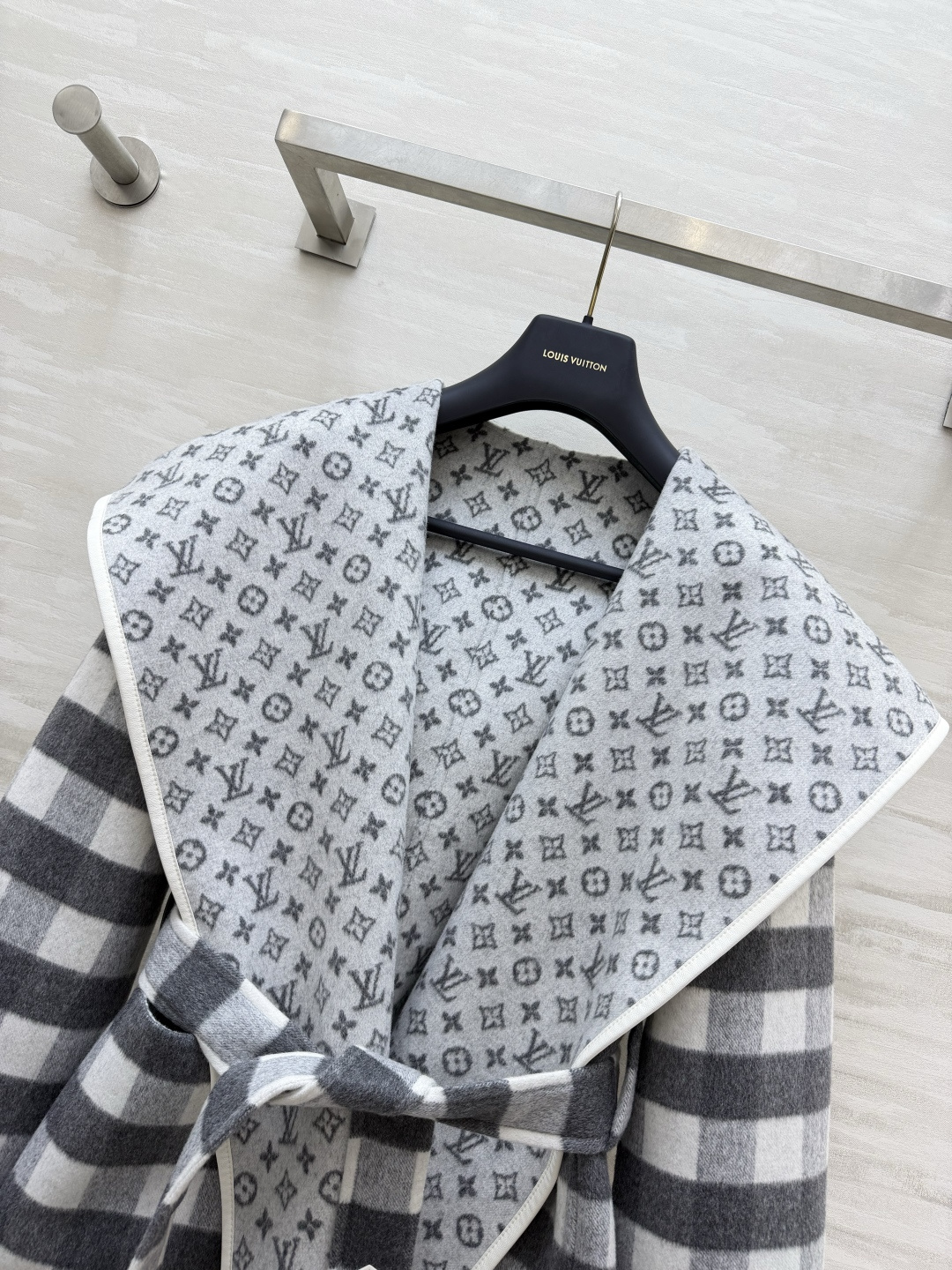 L♡²⁶棋盘格花色围裹式短款双面大衣 面料精选99%澳洲羊毛+1%桑蚕丝 size：34/36/38/40（配棉布防尘袋