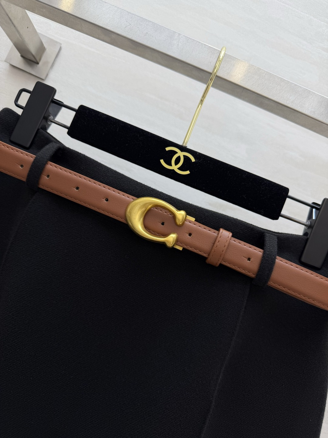 ✨Celi♡²⁶羊毛直筒半身裙｜附赠腰带 高腰剪裁 分割线修饰臀胯 厚实羊毛料 挺括有型 4色 奶白｜深灰｜咖棕｜黑色 