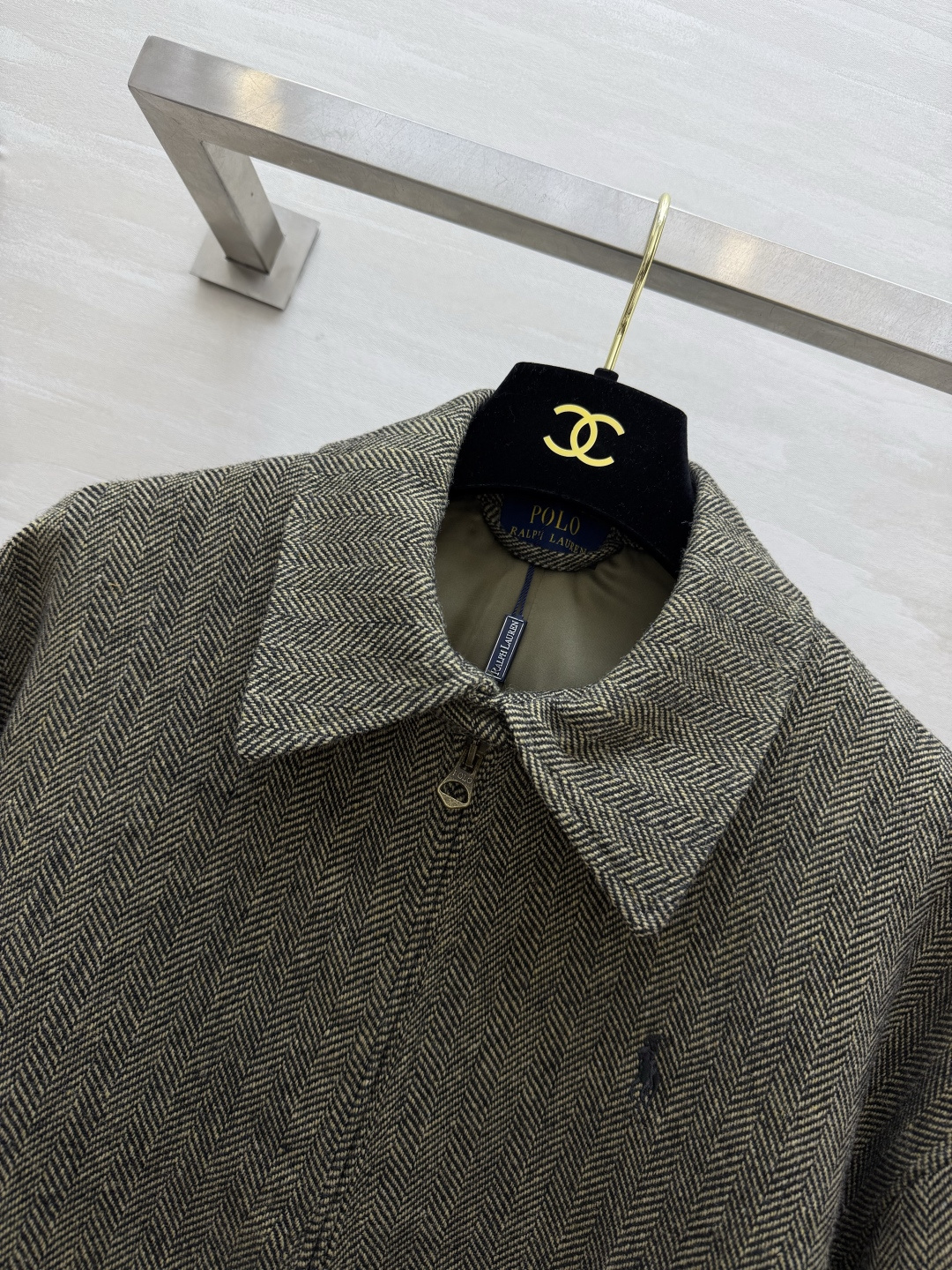 PoLo♡²⁶人字纹羊毛翻领夹克｜复古松弛的美式腔调经典人字纹花呢肌理 杂糅灰调棕感 自带复古滤镜 全羊毛料子扎实有骨感