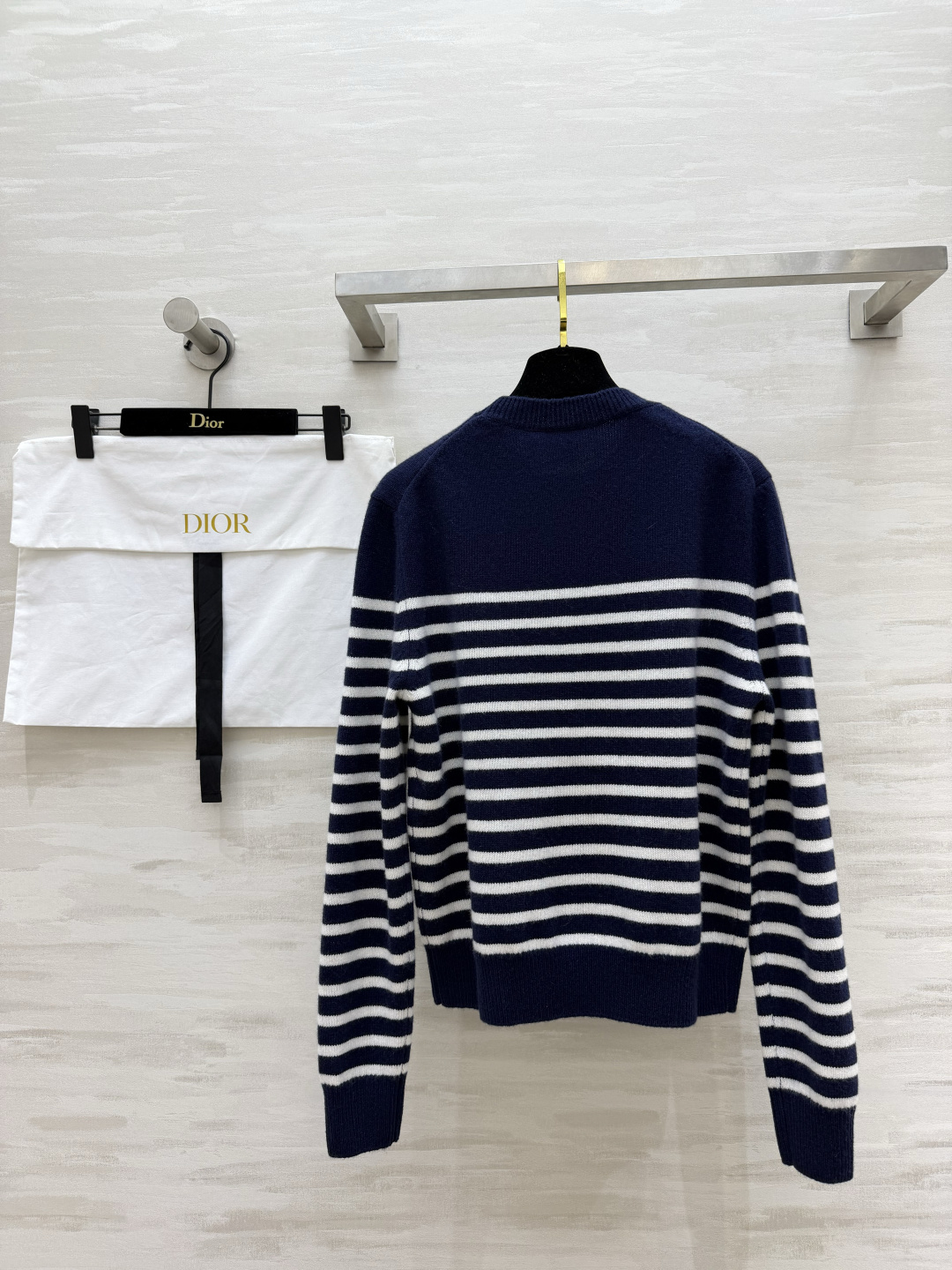CD♡²⁶字母横条纹 100%山羊绒长袖毛衣 size：S/M/L（）