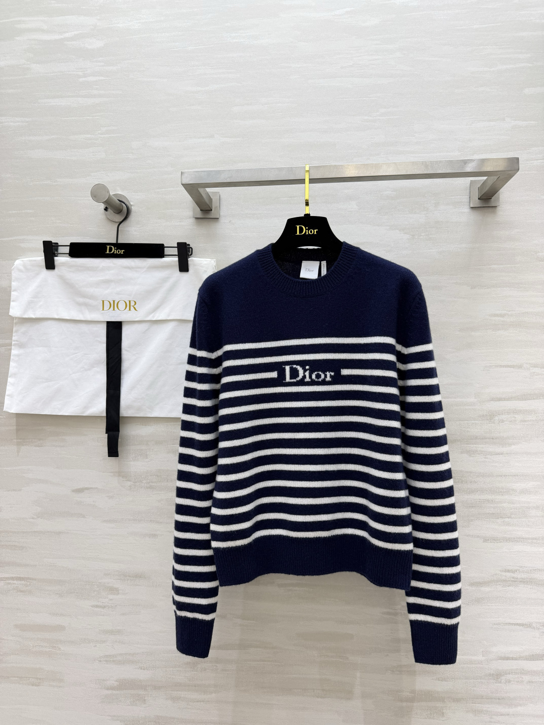 CD♡²⁶字母横条纹 100%山羊绒长袖毛衣 size：S/M/L（）