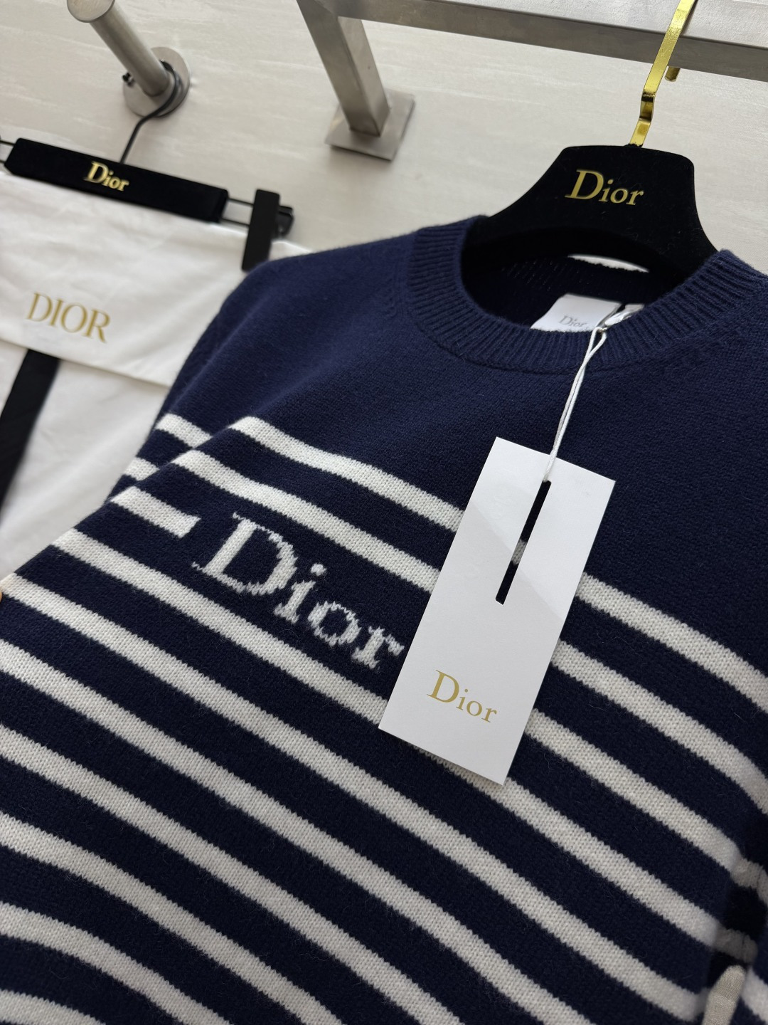 CD♡²⁶字母横条纹 100%山羊绒长袖毛衣 size：S/M/L（）