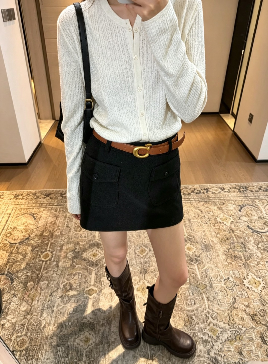 Celi♡²⁶羊毛工装A字短裙｜自带腰带 秋冬刚需 软糯羊毛面料 厚实挺括不易软塌 保暖有型不臃肿 配套棕色皮带 金属扣