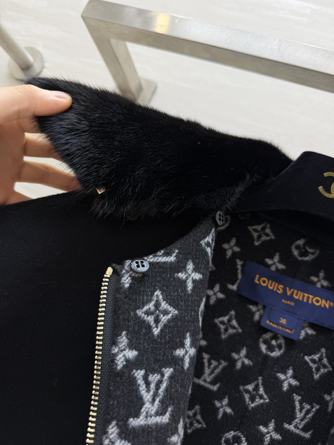 L♡²⁶水貂毛领 羊毛马甲 size：S/M/L（）