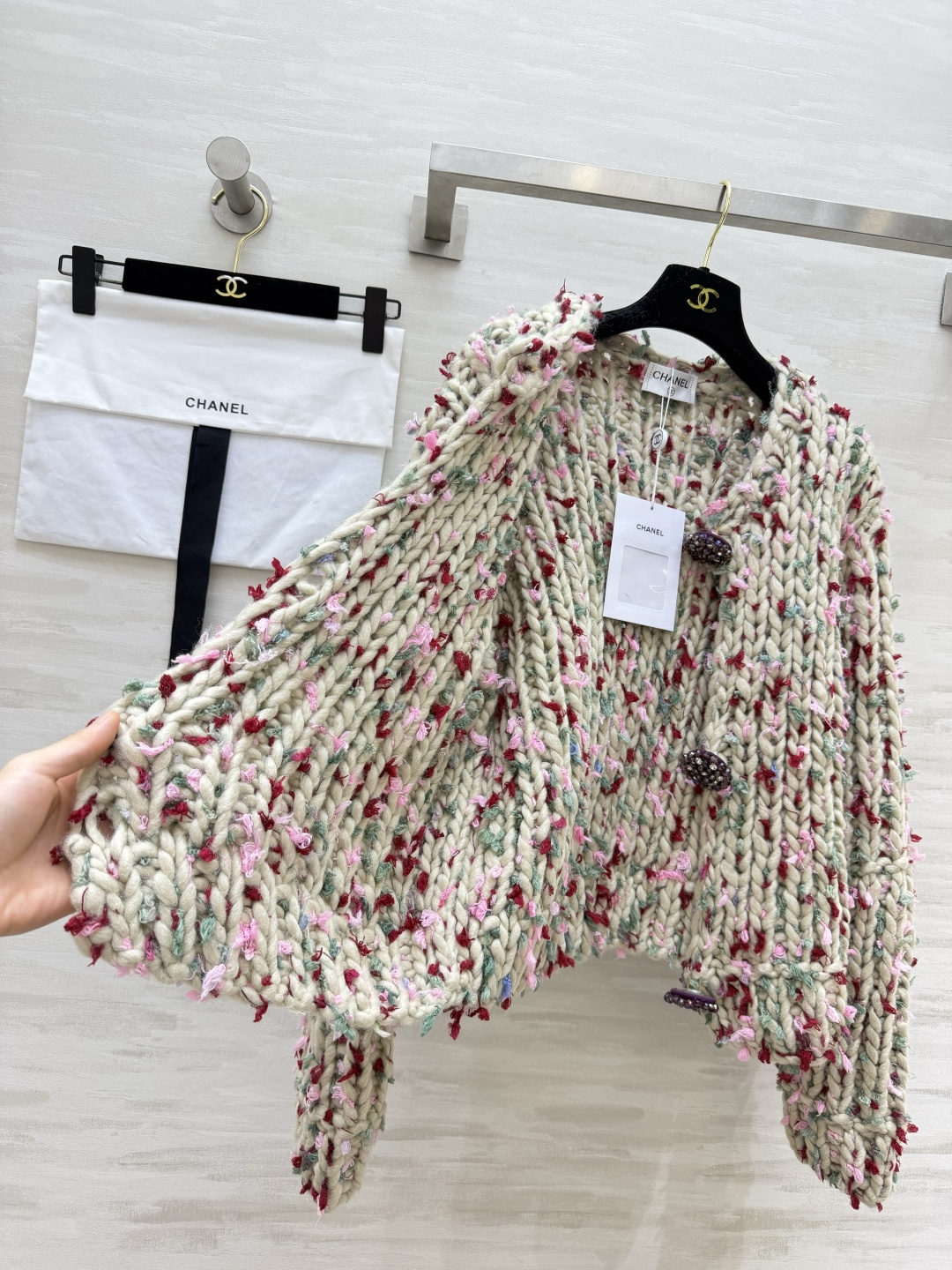 CC♡²⁶重磅粗针彩点针织开衫｜温柔治愈系 手工感粗棒针编织 肌理饱满立体 纱线蓬松厚实 保暖感在线米白基底糅合粉、红、