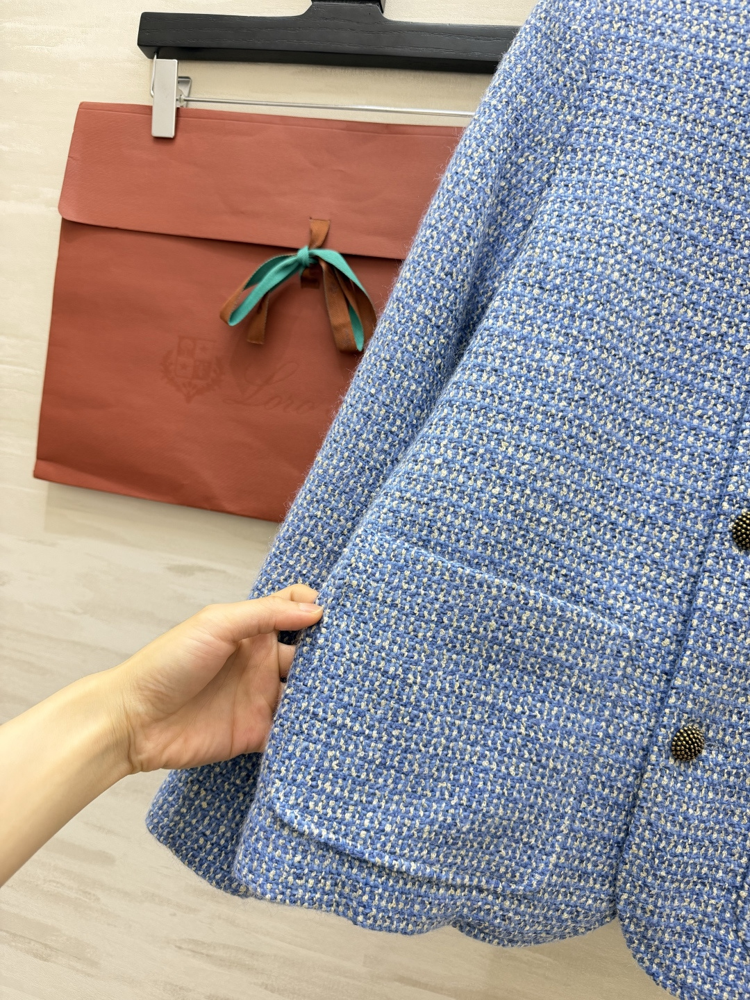LP♡²⁶蓝调立领外套｜清冷温柔氛围感 治愈系混色蓝粗花呢 肌理细腻丰富 杂色织料自带柔光质感 别致立领设计 复古又雅致
