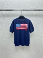 Nuevo modelo para principios de primavera, top de manga corta con cuello redondo y tejido en jacquard con bandera estadounidense en color contrastante simple Color: azul real Talla: 36.38.40 1 Nuevo modelo para principios de primavera, top de manga corta con cuello redondo y tejido en jacquard con bandera estadounidense en color contrastante simple Color: azul real Talla: 36.38.40