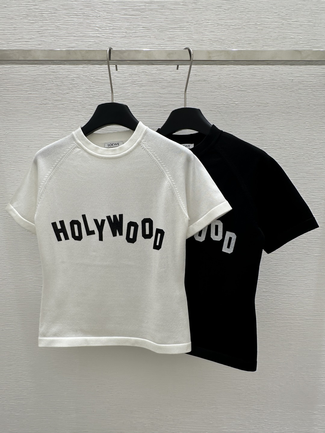 NO:307010,LO Home Early Spring New Style Solid Color Simple Letter Round Neck Knitted Short Sleeve Color White Black Size 36.38.40, T-shirt,alexander wang19860909LO家  早春新款 纯色简约字母圆领针织短袖 颜色白色 黑色 尺码36.38.40,,T-shirt,alexander wang,Women's clothing