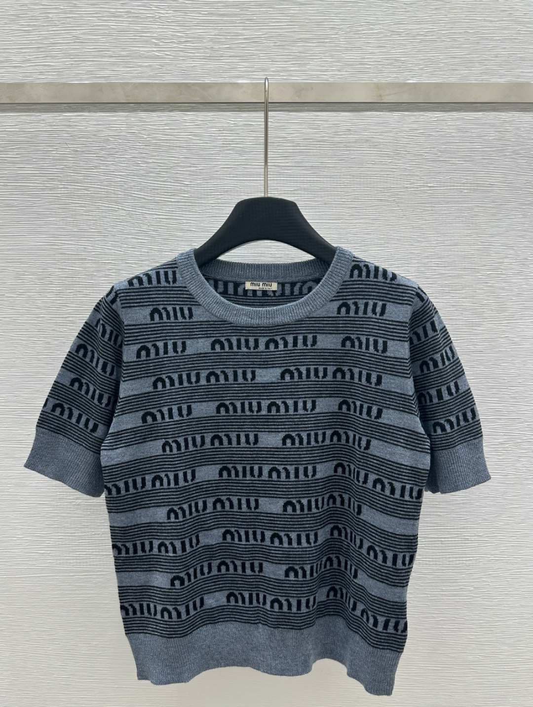 NO:307013,M Home Early Spring New Style, Mid-color Letter Round Neck Knitted Short Sleeve Color Dark Gray Size 36.38.40, T-shirt, alexander wang19860909M家  早春新款 间色字母圆领针织短袖 颜色深灰 尺码36.38.40,,T-shirt,alexander wang,Women's clothing