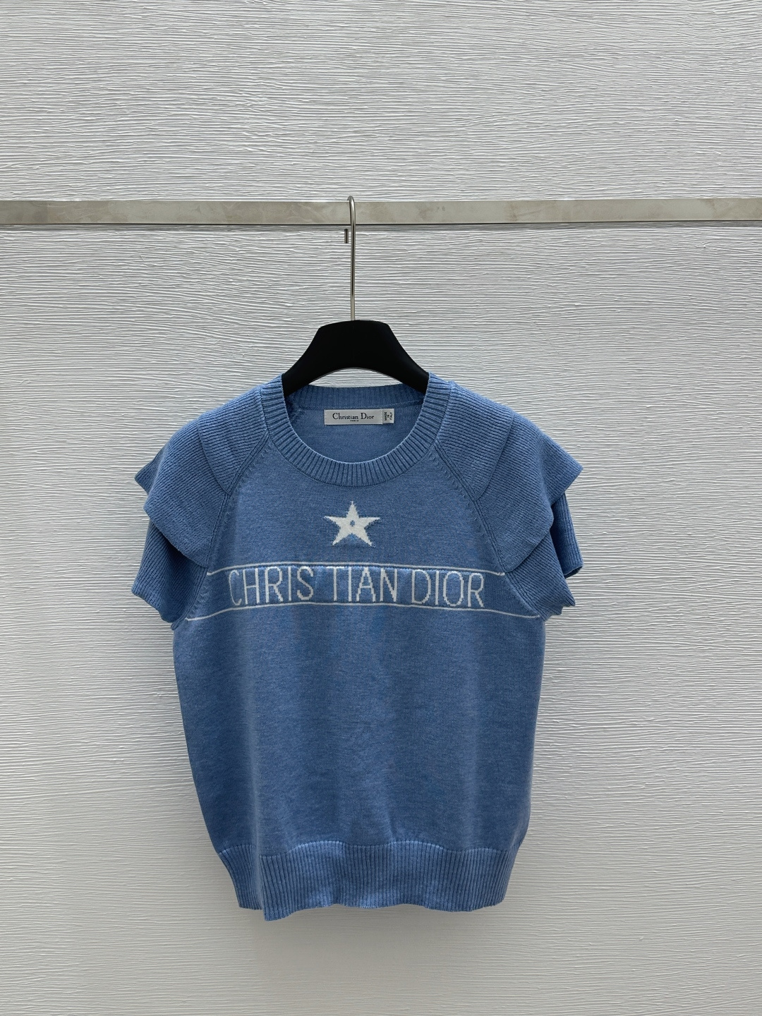NO:306996,D Home Early Spring New Style Solid Color Five-pointed Star Letter Round Neck Knitted Short Sleeve Color Sky Blue Size 36.38.40, Dior, T-shirt, alexander wang19860909D家  早春新款 纯色五角星字母圆领针织短袖 颜色天蓝色 尺码36.38.40,,dior,T-shirt,alexander wang,Women's clothing