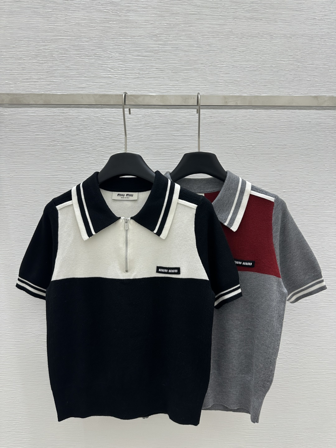 NO:310685,M Home Early Spring New Lapel Color Patch Zipper Knitted Short Sleeve Color Black Gray Size 36.38.40, T-shirt,alexander wang19860909M家  早春新款 翻领拼色拉链针织短袖 颜色黑色 灰色 尺码36.38.40,,T-shirt,alexander wang,Women's clothing