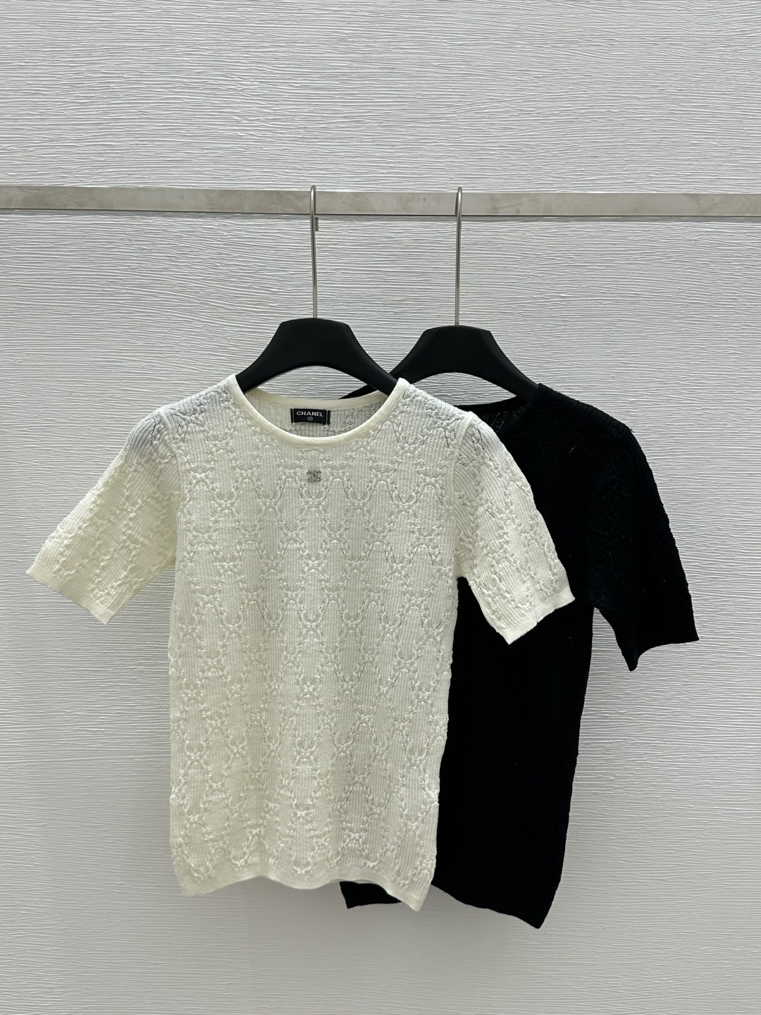 NO:312144,CH Home Early Spring New Style Solid Color Round Neck Hollow Checkered Knit Short Color White Black Size 36.38.40, Alexander Wang19860909CH家  早春新款 纯色圆领镂空方格针织短 颜色白色 黑色 尺码36.38.40,,alexander wang,Women's clothing