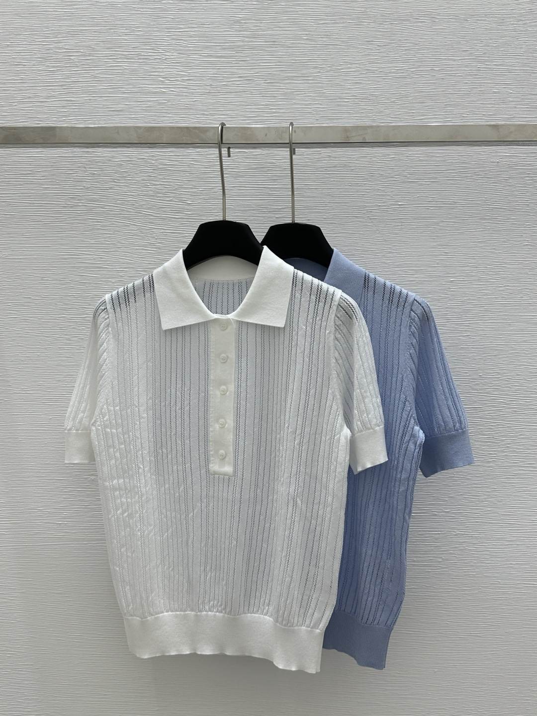 NO:312152,Chloé home early spring new style lapel button knit color white blue size 36.38.40, chloe, alexander wang19860909Chloé家  早春新款 翻领纽扣针织 颜色白色 蓝色 尺码36.38.40,,chloe,alexander wang,Women's clothing