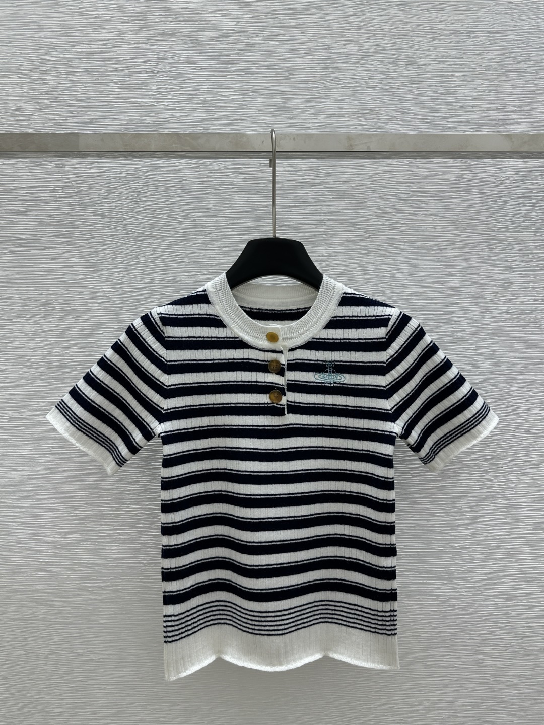 NO:322729,VI Home Early Spring New Style Striped Round Neck Contrast Knitted Short Sleeve 1 Color White Size 36.38.40, T-shirt,alexander wang19860909VI家  早春新款 条纹圆领撞色针织短袖 1 颜色白色 尺码36.38.40,,T-shirt,alexander wang,Women's clothing