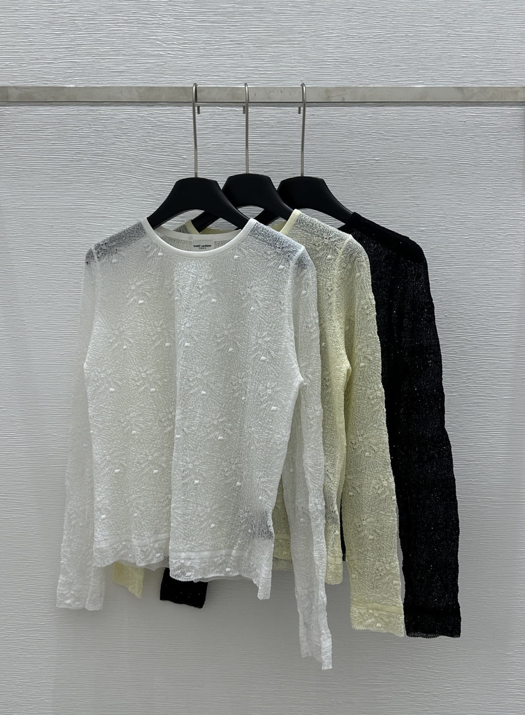 NO:321572,Y Home Early Spring New Style Solid Color Round Neck Bead Chip Knitted Long Sleeve Color Yellow Black Size 36.38.40, Alexander Wang19860909Y家  早春新款 纯色圆领珠片针织长袖 色 黄色 黑色 尺码36.38.40,,alexander wang,Women's clothing