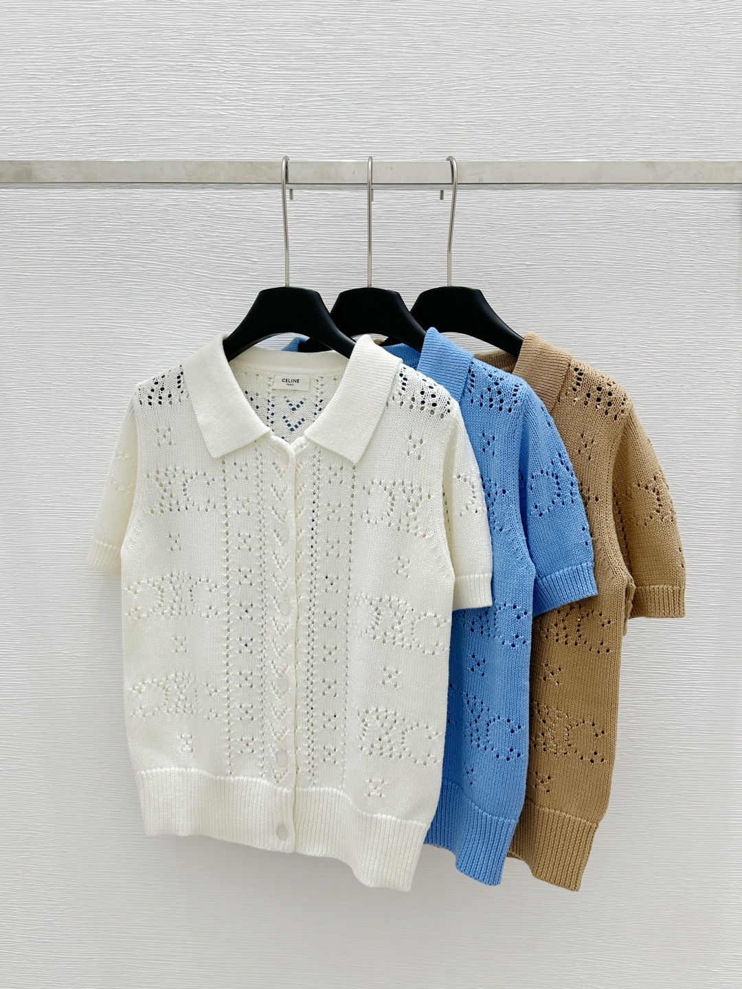 NO:321660,CE Home Early Spring New Style Solid Color Lapel Hollow Knitted Short Sleeve Color White Blue Khaki Size 36.38.40, T-shirt,alexander wang19860909CE家  早春新款 纯色翻领镂空针织短袖 颜色白色 蓝色 卡其色 尺码36.38.40,,T-shirt,alexander wang,Women's clothing