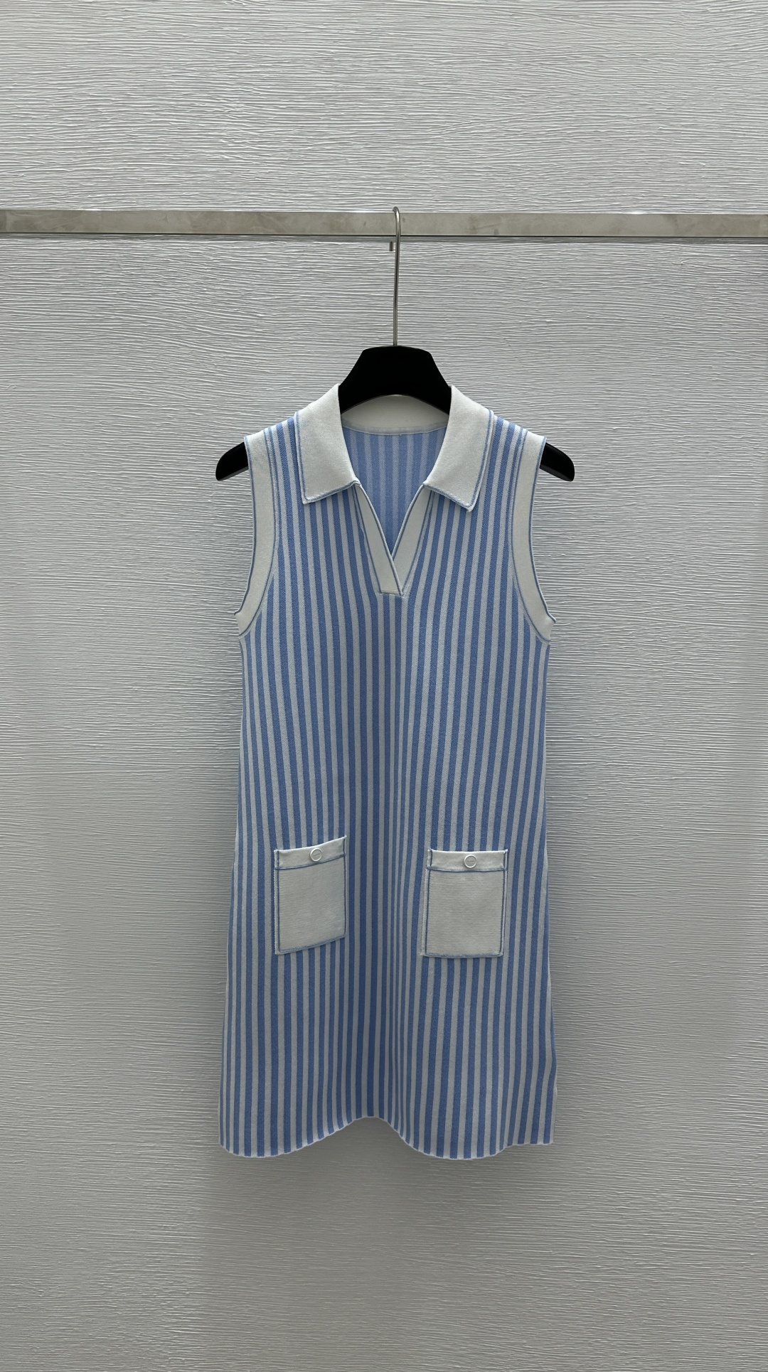 NO:321618,CLASSIC Home Early Spring New Lapel Stripe Knitted Dress Color Size 36.38.40, Chanel, Skirts, Alexander Wang19860909CLASSIC家  早春新款 翻领条纹针织连衣裙色 尺码36.38.40,,chanel,skirts,alexander wang,Women's clothing