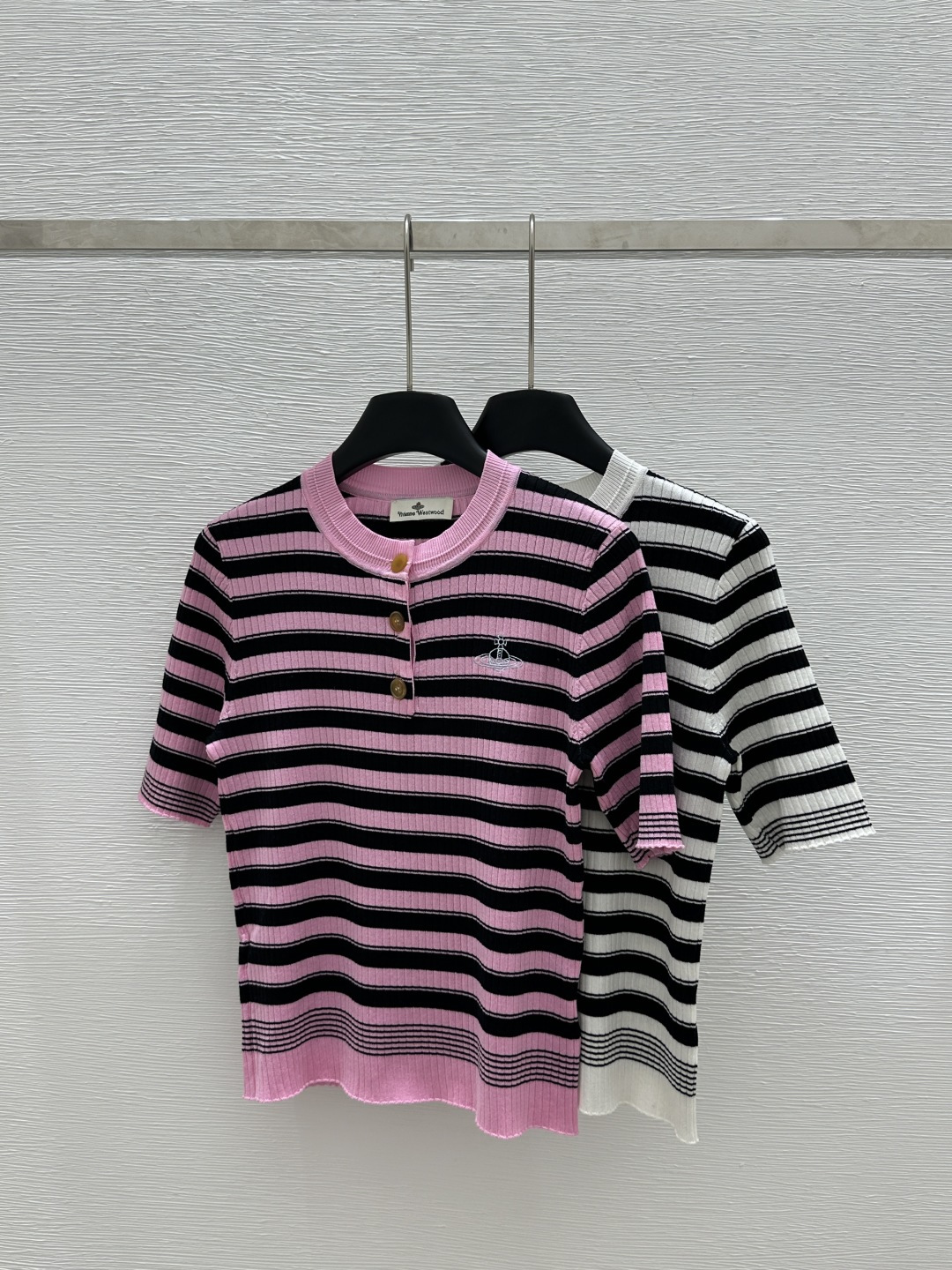 NO:321615,VI Home Early Spring New Style Round Neck Contrast Stripe Knitted Short Sleeve Color Pink White Size 36.38.40, T-shirt,alexander wang19860909VI家  早春新款 圆领撞色条纹针织短袖 颜色粉色 白色 尺码36.38.40,,T-shirt,alexander wang,Women's clothing