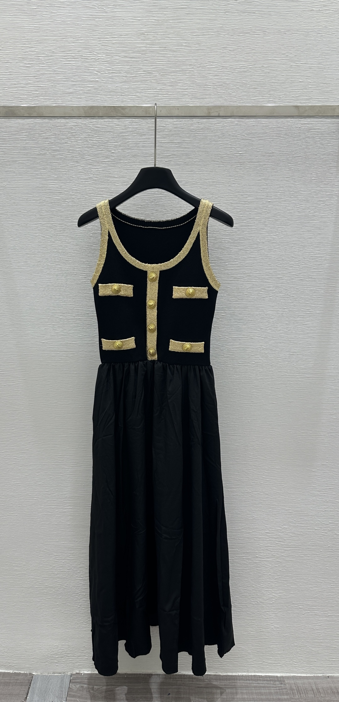 NO:322747,BA Home Early Spring New Style Round Neck Gold Beads Button Knitted Dress 2 Color Black Size 36.38.40, Skirts,alexander wang19860909BA家  早春新款 圆领金色珠片纽扣针织连衣裙 2 颜色黑色 尺码36.38.40,,skirts,alexander wang,Women's clothing