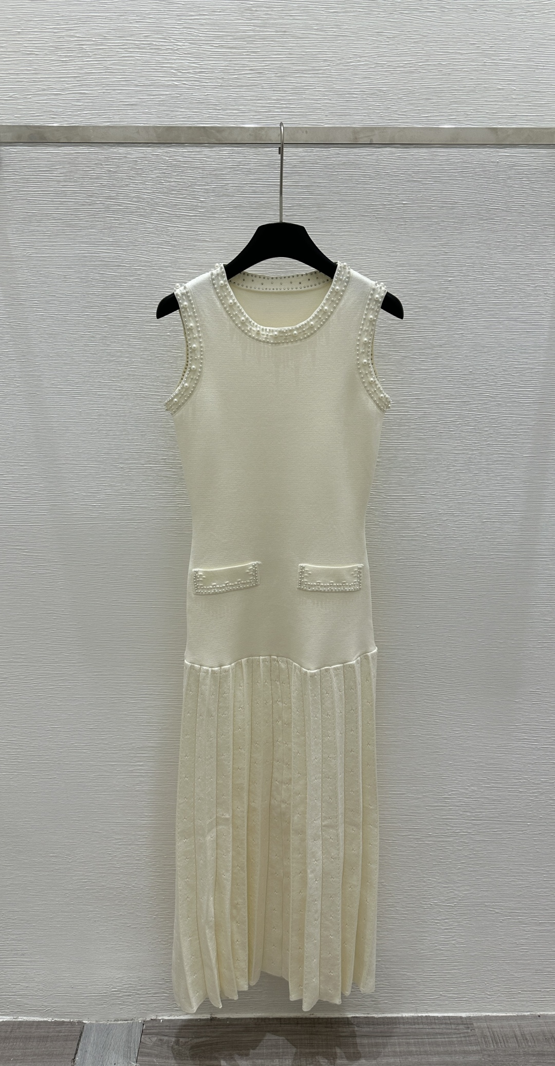 NO:324379,CH Home Early Spring New Round-neck Beaded Knitted Dress Color White Size 36.38.40, Skirts, Alexander Wang19860909CH家  早春新款 圆领钉珠针织连衣裙 颜色白色 尺码36.38.40,,skirts,alexander wang,Women's clothing
