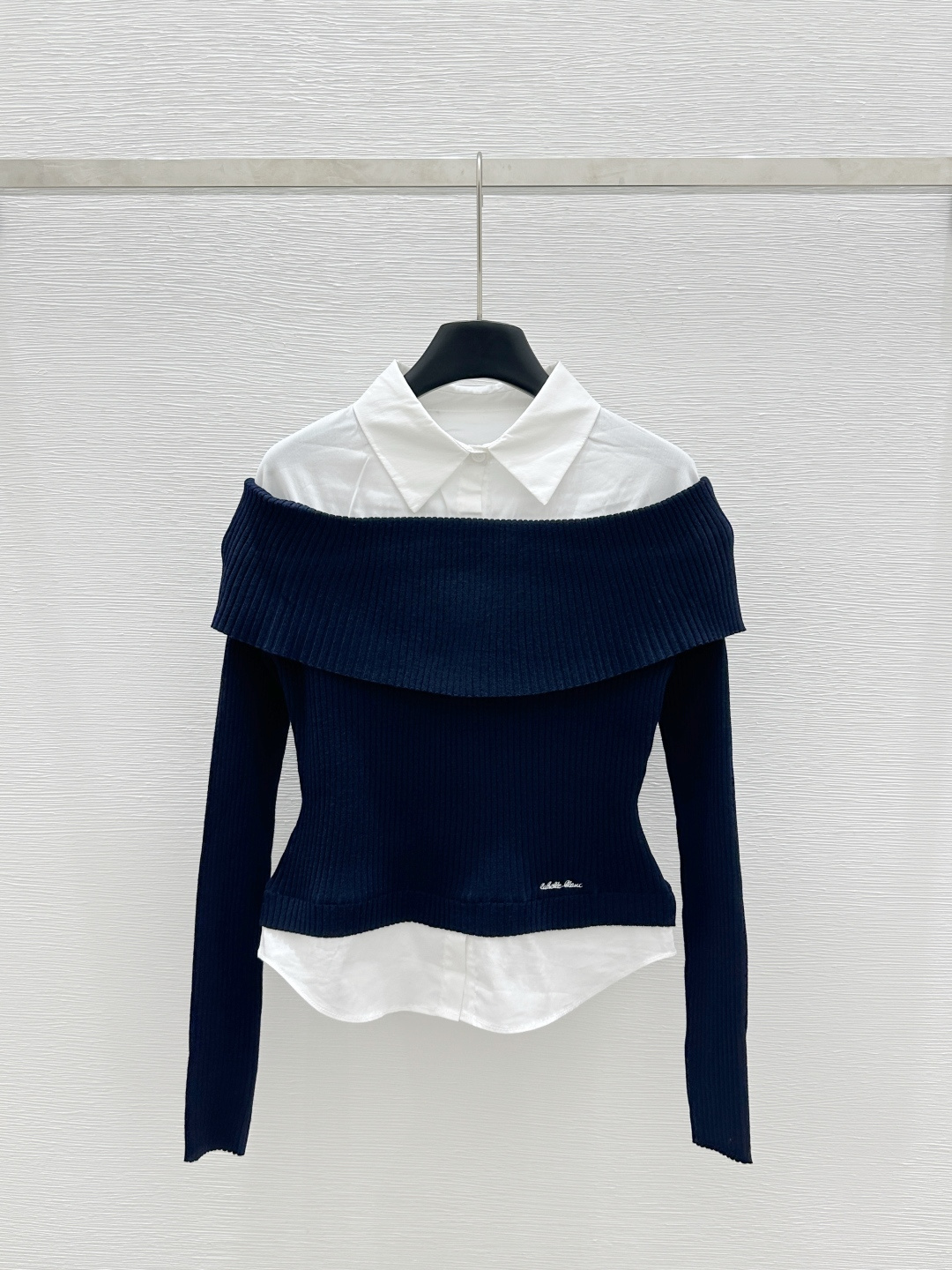 NO:324380,CH Home Early Spring New Lapel Fake Two-piece One-Shoulder Knit Long Sleeve Color Royal Blue Size 36.38.40, Alexander Wang19860909CH家  早春新款 翻领假两件一字肩针织长袖 颜色宝蓝色 尺码36.38.40,,alexander wang,Women's clothing