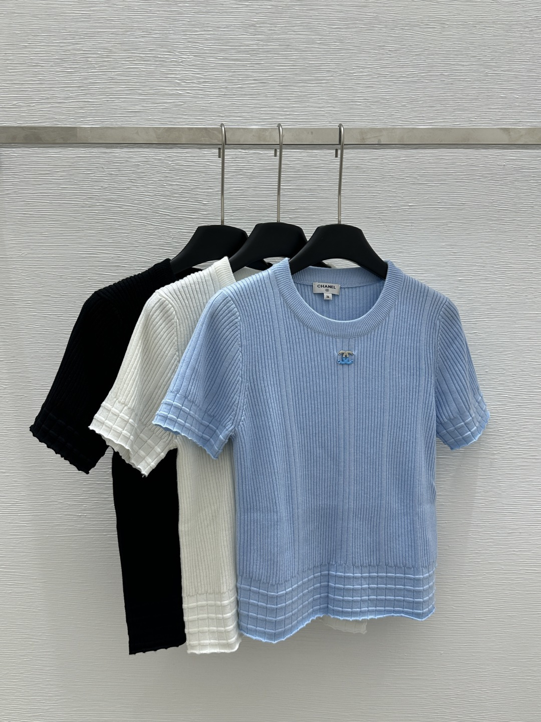 NO:324370,CH Home Early Spring New Style Round Neck Hem Curled Knitted Short Sleeve Color Blue White Black Size 36.38.40, T-shirt,alexander wang19860909CH家  早春新款 圆领下摆卷边针织短袖 颜色蓝色 白色 黑色 尺码36.38.40,,T-shirt,alexander wang,Women's clothing