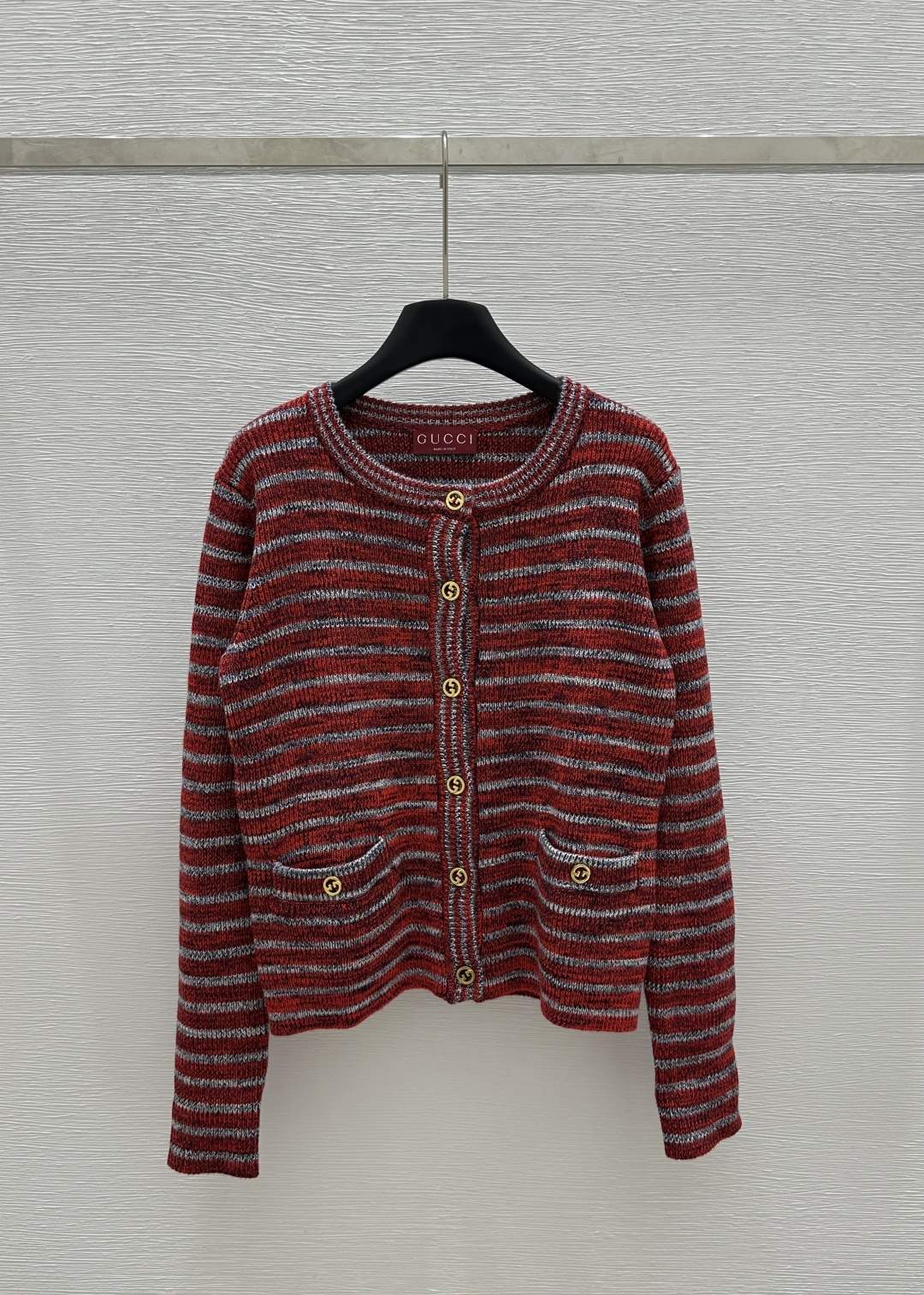 NO:324433,G Home Early Spring New Style Striped Cardigan Button Knitted Long Sleeve Color Red Size 36.38.40, gucci,alexander wang19860909G家  早春新款 条纹开衫纽扣针织长袖 颜色红色 尺码36.38.40,,gucci,alexander wang,Women's clothing