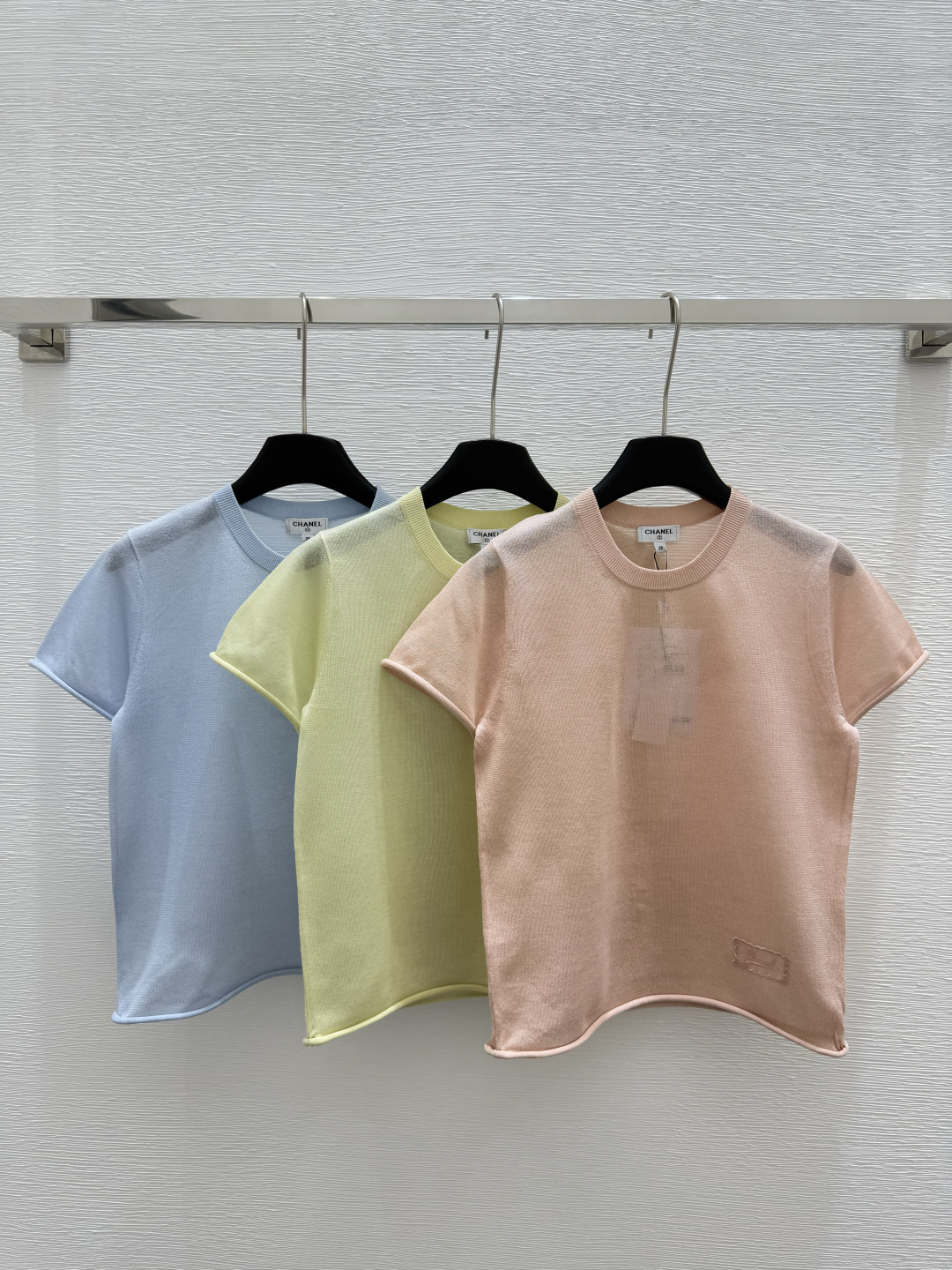 NO:329183,CH Home Early Spring New Style Round Neck Thin Round Neck Knitted Short Sleeve Color Pink Yellow Blue Size 36.38.40, T-shirt,alexander wang19860909CH家  早春新款 圆领薄款卷边针织短袖 颜色粉色 黄色 蓝色 尺码36.38.40,,T-shirt,alexander wang,Women's clothing