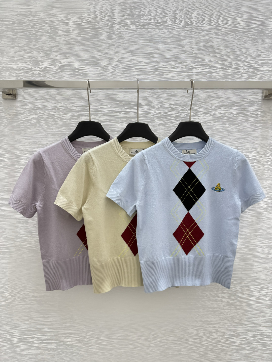 NO:329187,VI Home Early Spring New Style Round Neck Pattern Embroidered Knitted Short Sleeve Color Blue Apricot Purple Size 36.38.40, T-shirt,alexander wang19860909VI家  早春新款 圆领图案刺绣针织短袖 颜色蓝色 杏色 紫色 尺码36.38.40,,T-shirt,alexander wang,Women's clothing