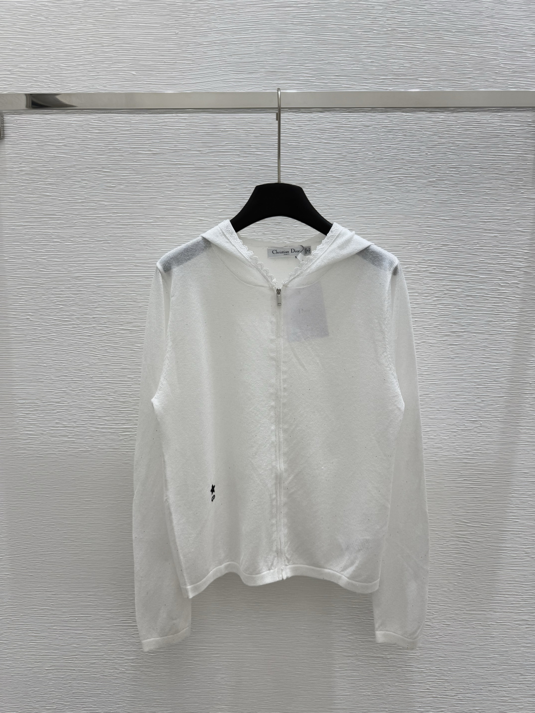 NO:329201,D Home Early Spring New Hooded Bead Chip Knitted Long Sleeve Color White Size 36.38.40, Dior, Hats, Alexander wang19860909D家  早春新款 连帽珠片针织长袖 颜色白色 尺码36.38.40,,dior,hats,alexander wang,Women's clothing
