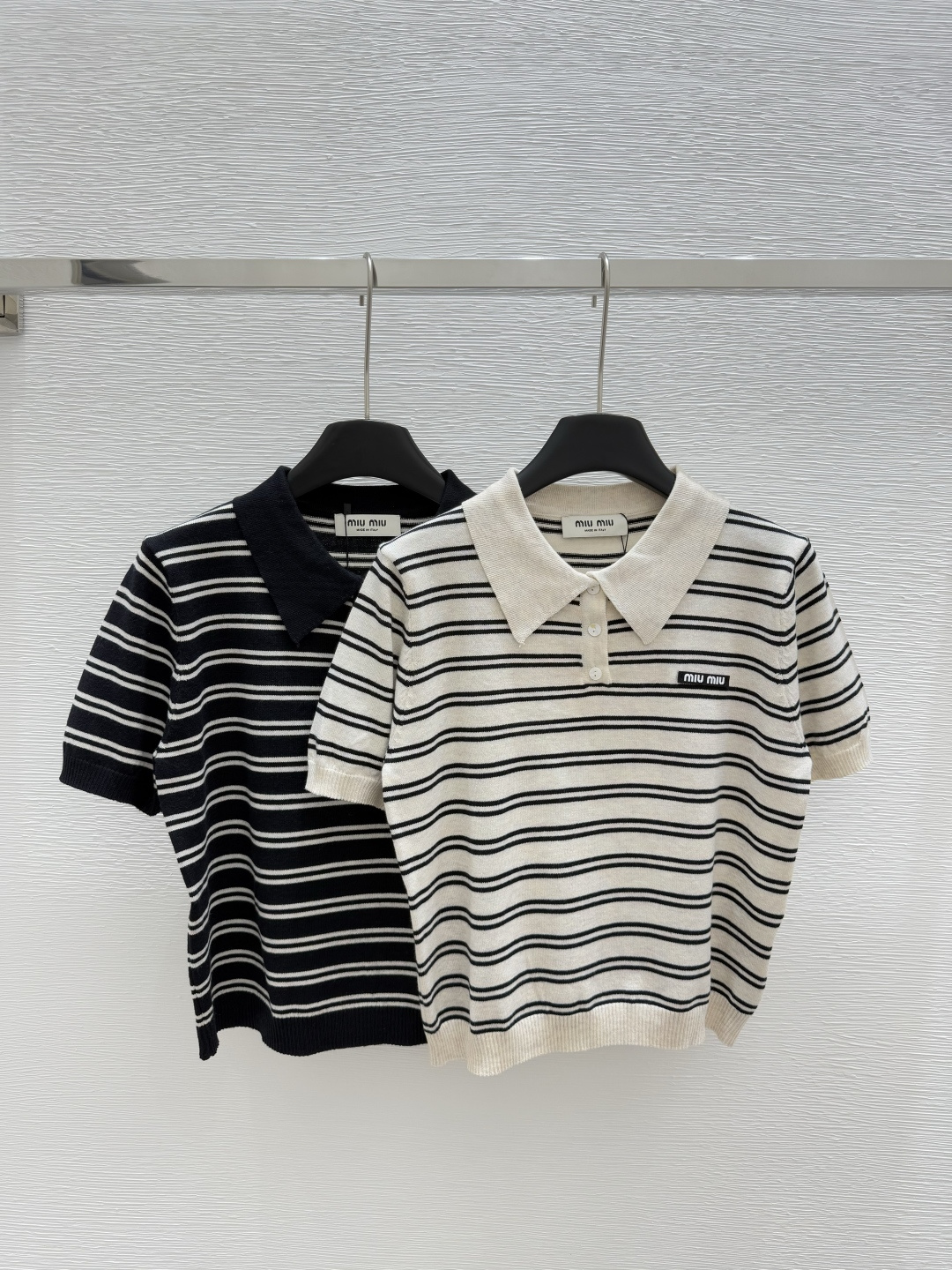 NO:329213,M Home Early Spring New Lapel Contrast Stripe Knitted Short Sleeve Color Apricot Black Size 36.38.40, T-shirt,alexander wang19860909M家  早春新款 翻领撞色条纹针织短袖 颜色杏色 黑色 尺码36.38.40,,T-shirt,alexander wang,Women's clothing