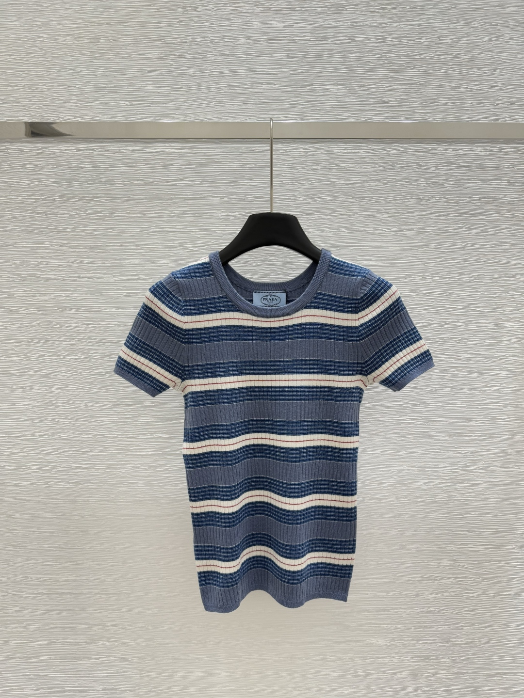 NO:329251,P home, early spring new style, round neck contrast striped knitted short sleeves, color blue, size 36.38.40,,T-shirt,alexander wang19860909P家  早春新款 圆领撞色条纹针织短袖 颜色蓝色 尺码36.38.40,,T-shirt,alexander wang,Women's clothing
