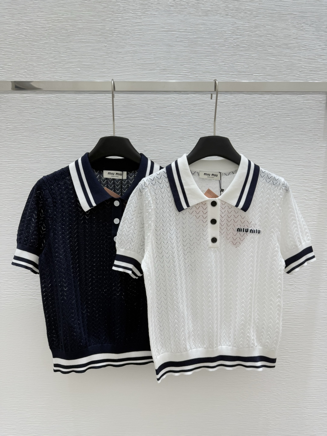 NO:331626,M Home Early Spring New Lapel Contrast Striped Letter Knitted Short Sleeve Color White Royal Blue Size 36.38.40, T-shirt,alexander wang19860909M家  早春新款 翻领撞色条纹字母针织短袖 颜色白色 宝蓝色 尺码36.38.40,,T-shirt,alexander wang,Women's clothing