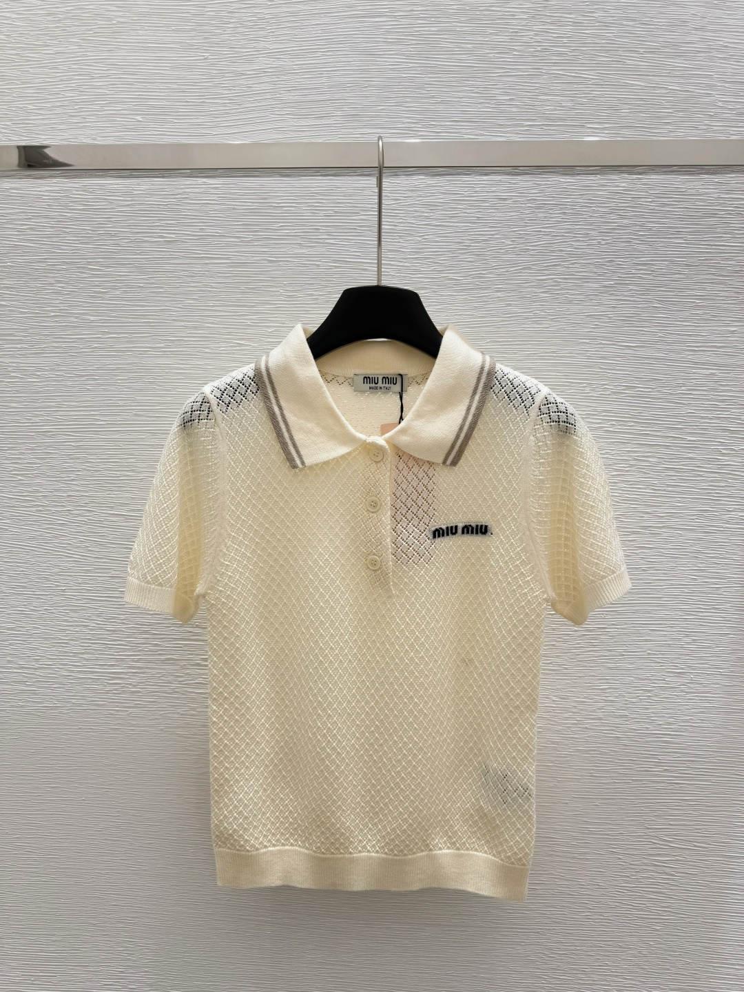 NO:331628,M Home Early Spring New Lapel Contrast Striped Letter Knitted Short Sleeve Color Apricot Size 36.38.40, T-shirt,alexander wang19860909M家  早春新款 翻领撞色条纹字母针织短袖 颜色杏色 尺码36.38.40,,T-shirt,alexander wang,Women's clothing