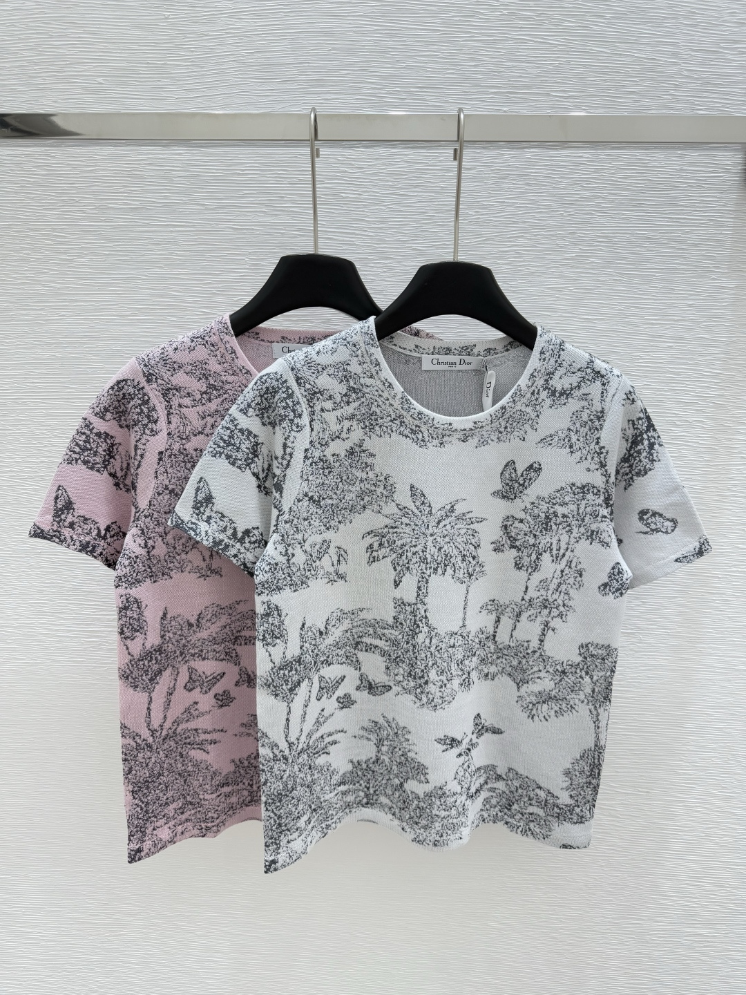 NO:334606,D home early spring new style round neck print knitted short sleeve color white pink size 36.38.40, T-shirt,alexander wang19860909Ｄ家  早春新款 圆领印花针织短袖 颜色白色 粉色 尺码36.38.40,,T-shirt,alexander wang,Women's clothing