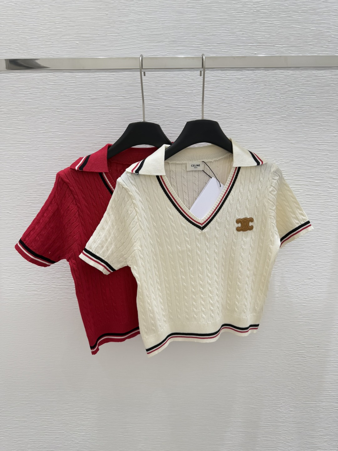 NO:334602,CE Home Early Spring New Lapel Knitted Short Sleeve Color White Red Size 36.38.40, T-shirt,alexander wang19860909CE家  早春新款 翻领针织短袖 颜色白色 红色 尺码36.38.40,,T-shirt,alexander wang,Women's clothing