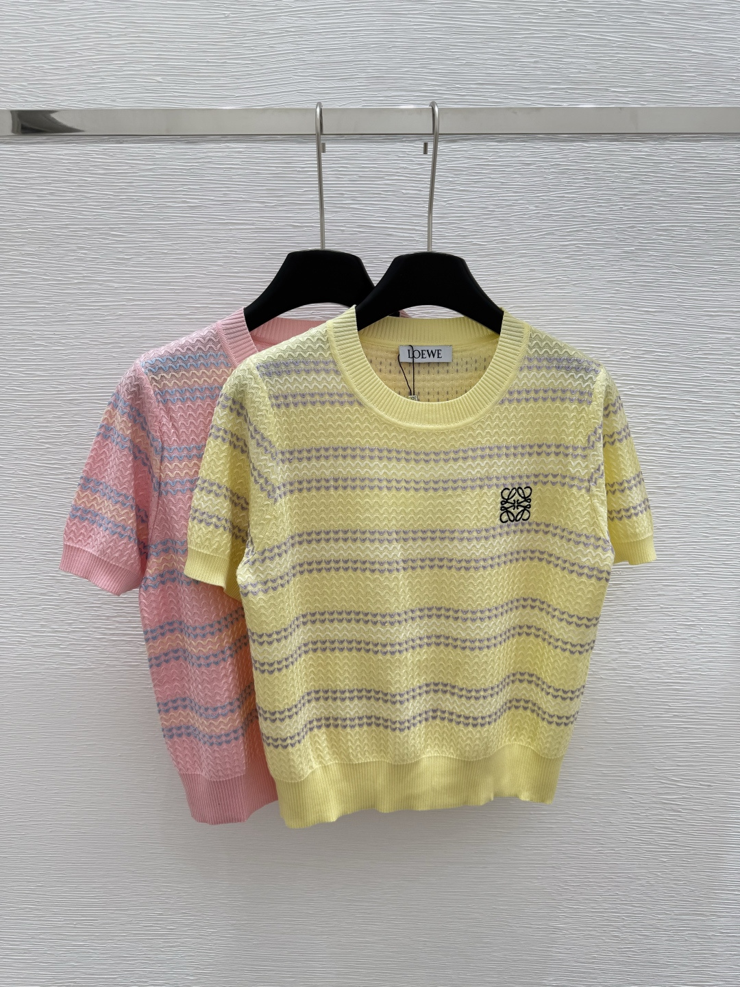NO:334635,LO Home Early Spring New Style Round Neck Corrugated Knitted Short Sleeve Color Yellow Pink Size 36.38.40, T-shirt,alexander wang19860909LO家  早春新款 圆领波纹针织短袖 颜色黄色 粉色 尺码36.38.40,,T-shirt,alexander wang,Women's clothing