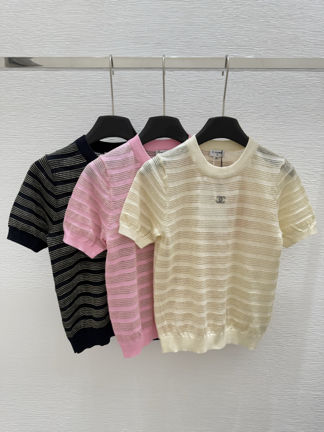 NO:334626,CH Home Early Spring New Style Round-neck Striped Knitted Short Sleeve Color Pink Yellow Royal Blue Size 36.38.40, T-shirt,alexander wang19860909CH家  早春新款 圆领条纹针织短袖 颜色粉色 黄色 宝蓝色 尺码36.38.40,,T-shirt,alexander wang,Women's clothing