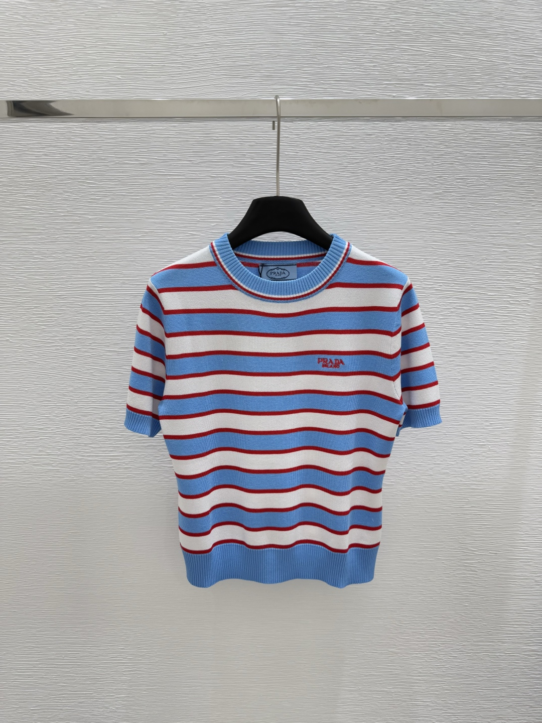 NO:334632,P home, early spring new style, round neck striped knitted short sleeves, color blue, size 36.38.40,,T-shirt,alexander wang19860909P家  早春新款 圆领条纹针织短袖 颜色蓝色 尺码36.38.40,,T-shirt,alexander wang,Women's clothing