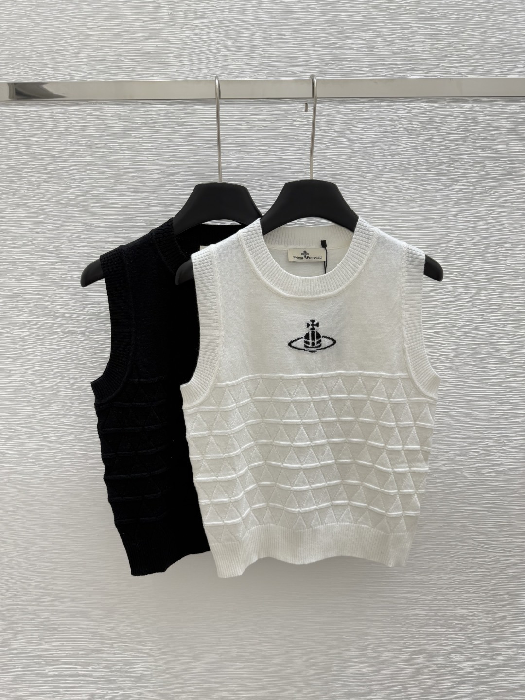 NO:334664,VA Home Early Spring New Round Neck Knitted Vest Color White Yellow Size 36.38.40, Alexander Wang19860909VA家  早春新款 圆领针织背心 颜色白色 黄色 尺码36.38.40,,alexander wang,Women's clothing