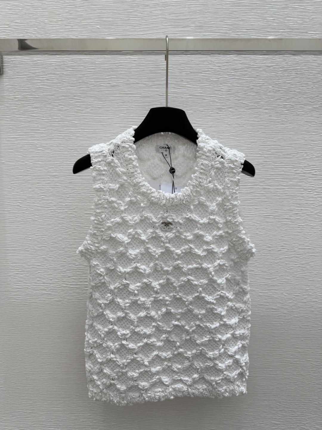 NO:334843,CH Home Early Spring New Round Neck Knitted Vest Color White Size 36.38.40, Alexander Wang19860909CH家  早春新款 圆领针织背心 颜色白色 尺码36.38.40,,alexander wang,Women's clothing